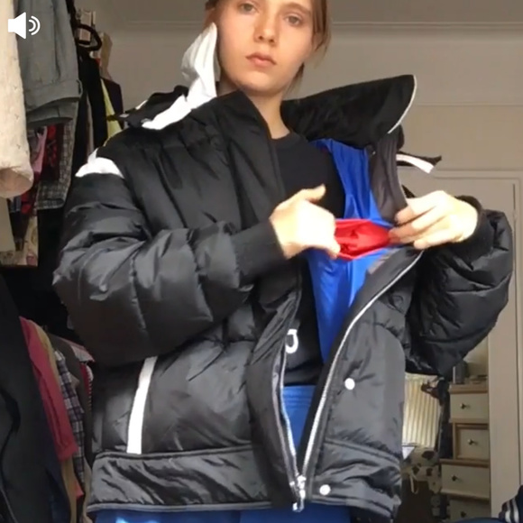 Biannual Cocoon Puffer in Black - Picture 6 of 6